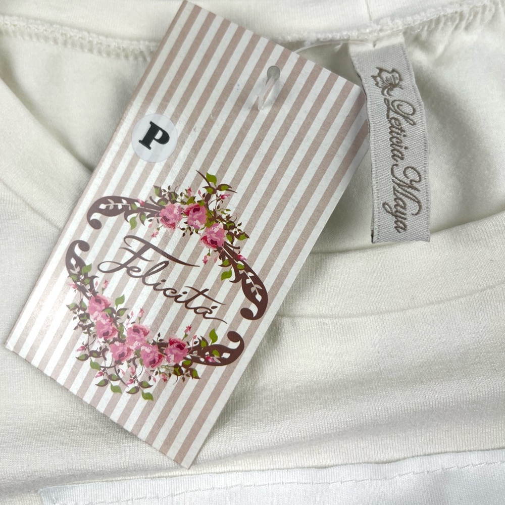Women’s Peace & Love Ivory T Shirt Size Small NWT - Picture 3 of 5